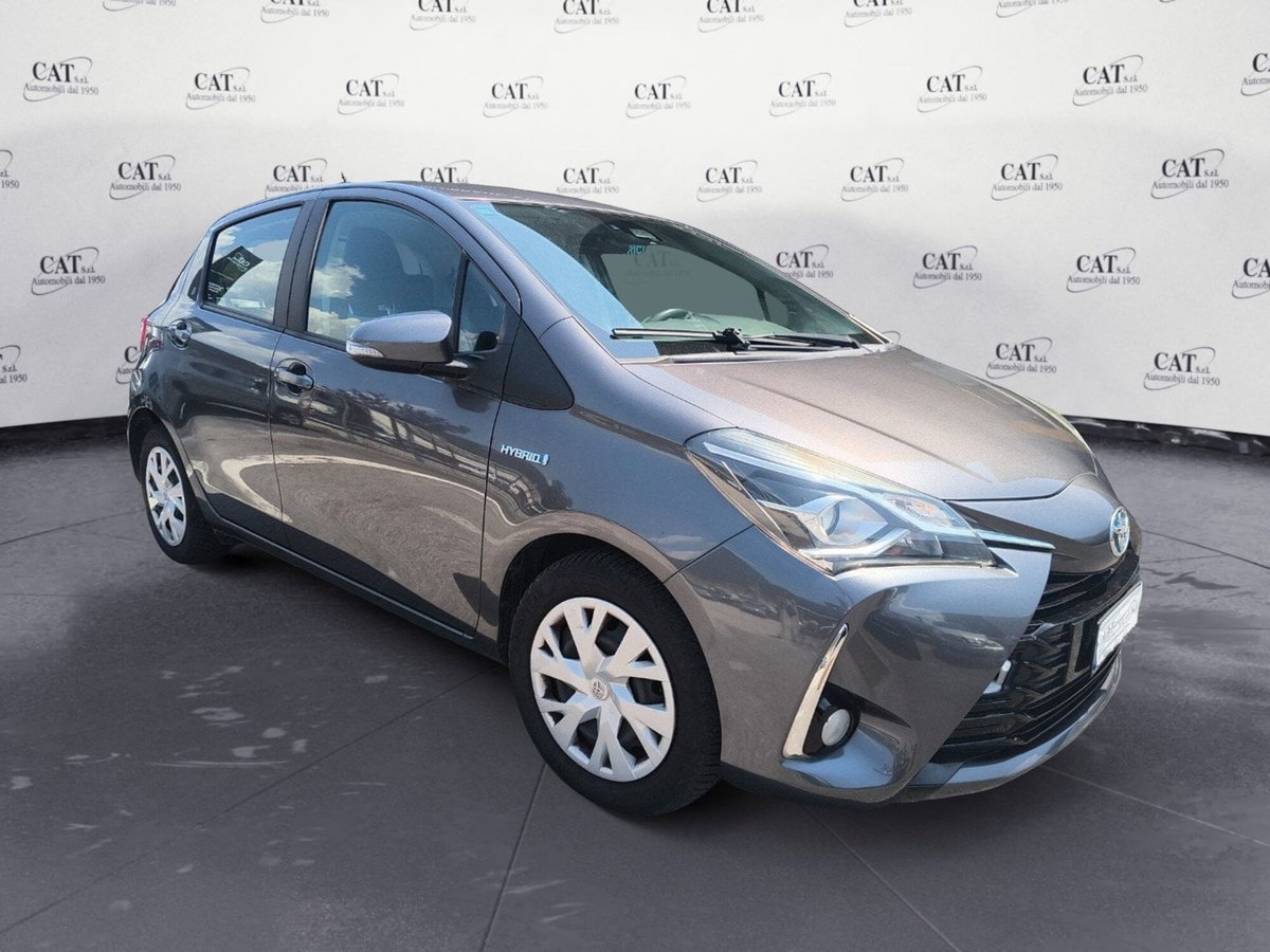 Toyota Yaris 1.5 Hybrid 5 porte Cool (4)
