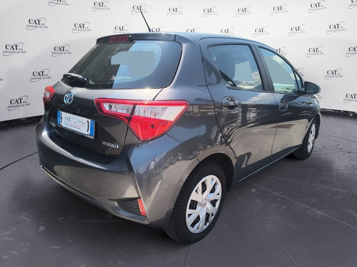 Toyota Yaris 1.5 Hybrid 5 porte Cool (7)