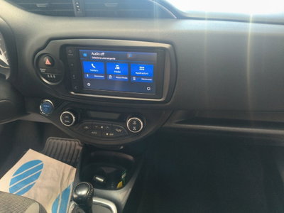 Toyota Yaris 1.5 Hybrid 5 porte Y20 Bitone (16)