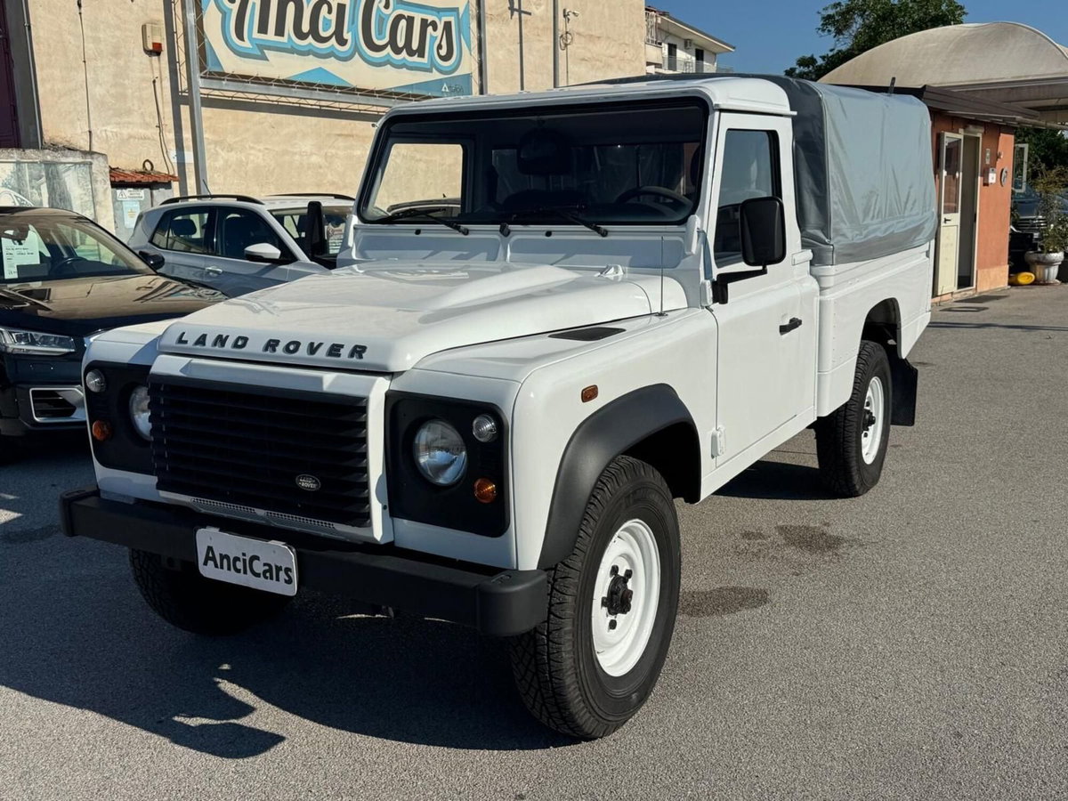 Land Rover Defender 110 2.2 TD4 High Capacity Pick Up E (3)