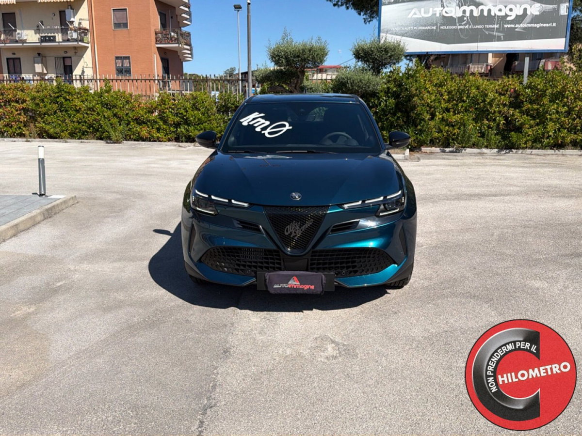 Alfa Romeo Junior 1.2 ibrida 145cv edct6 (2)