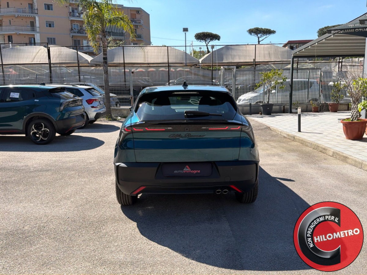 Alfa Romeo Junior 1.2 ibrida 145cv edct6 (5)