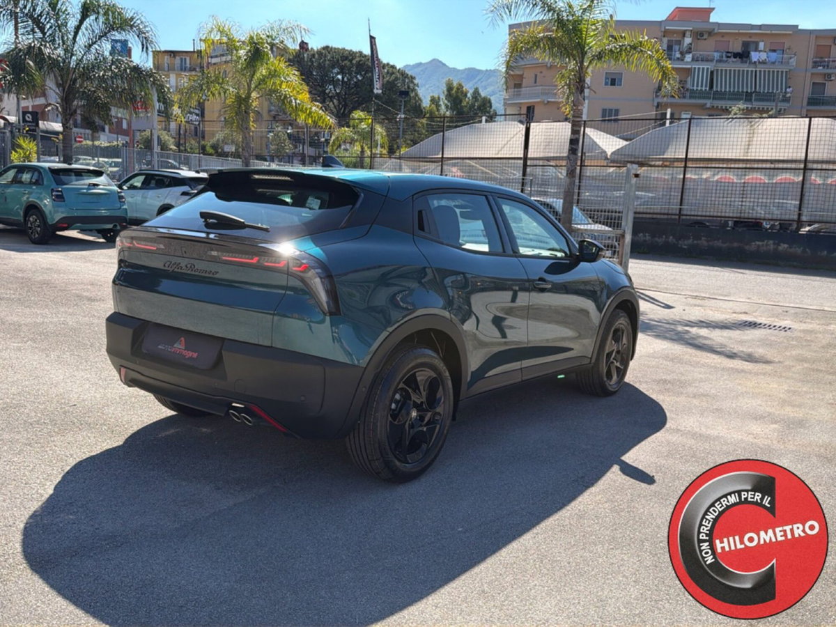 Alfa Romeo Junior 1.2 ibrida 145cv edct6 (6)