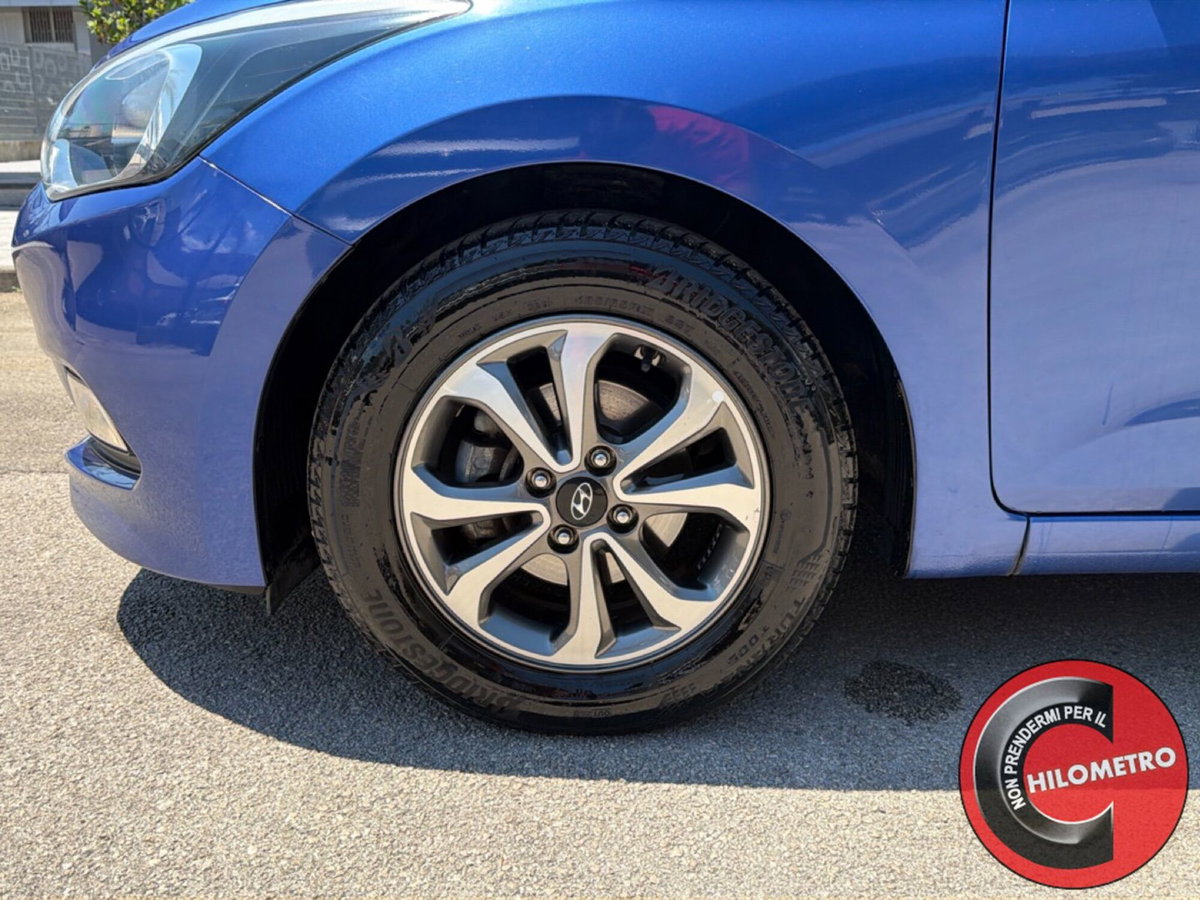 Hyundai i20 1.2 84 CV 5 porte Comfort (12)