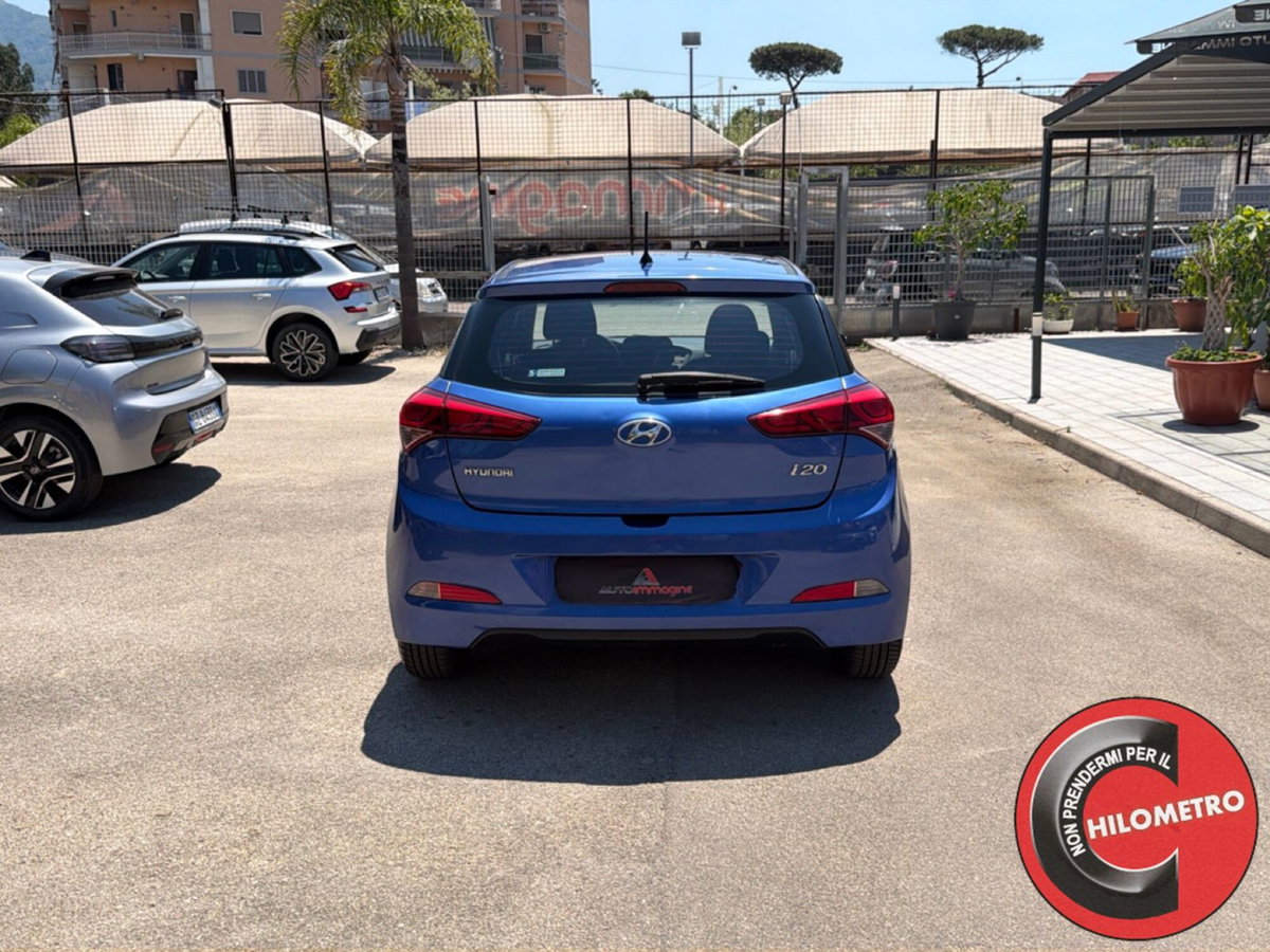 Hyundai i20 1.2 84 CV 5 porte Comfort (5)