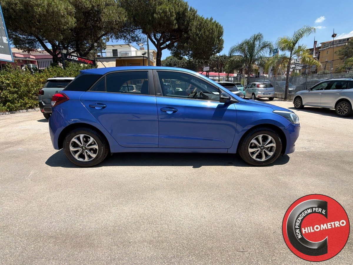 Hyundai i20 1.2 84 CV 5 porte Comfort (7)