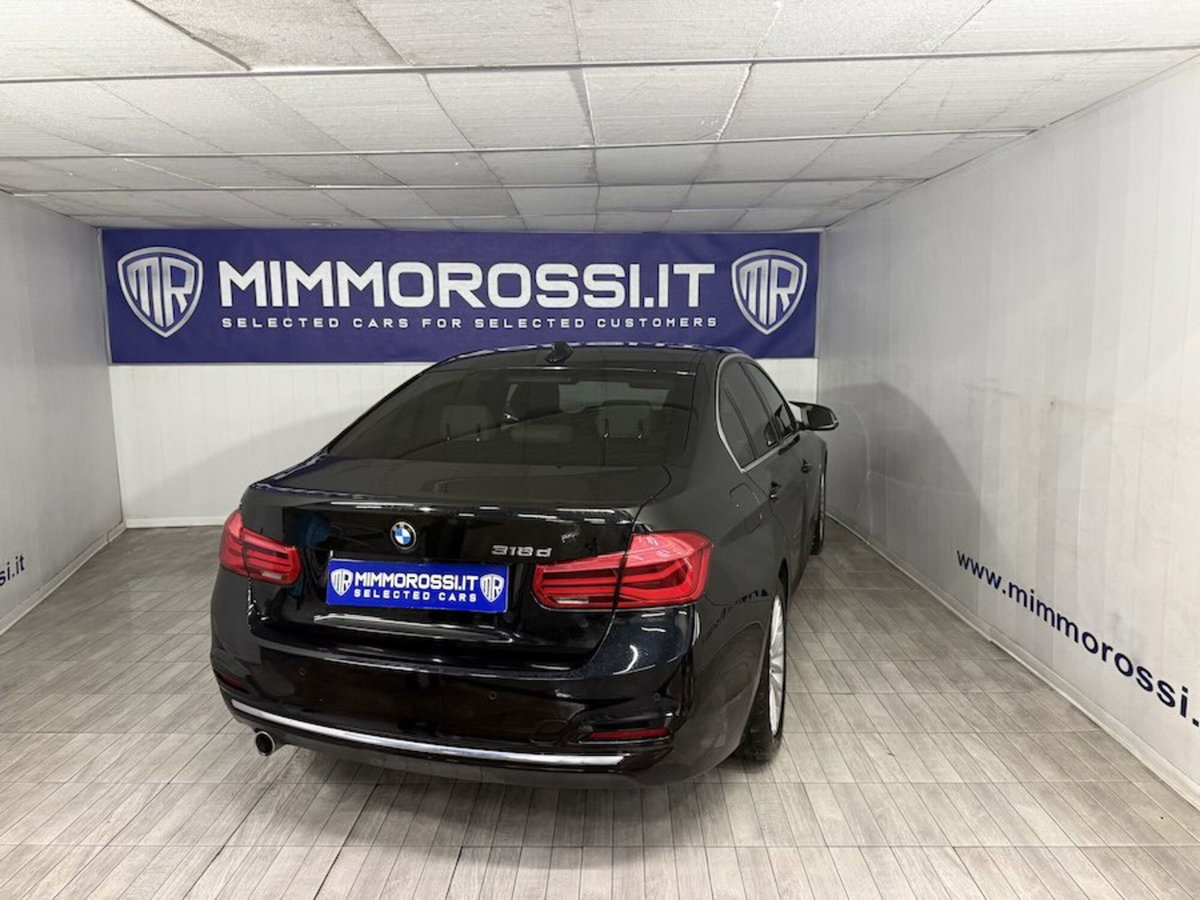 BMW Serie 3 318d Luxury (12)