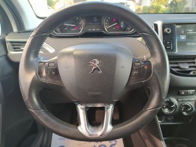 Peugeot 2008 100 Active (17)