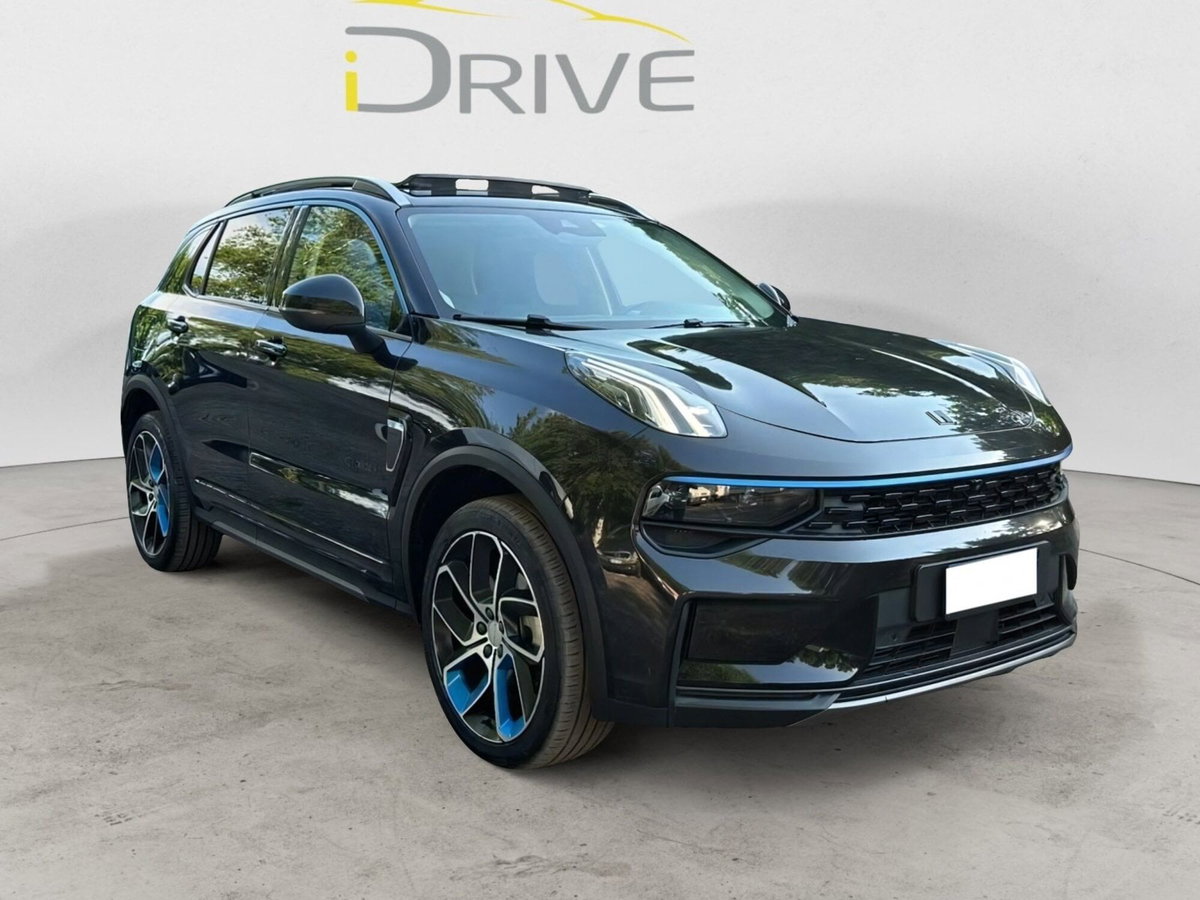 Lynk & Co 01 01 1.5 td phev