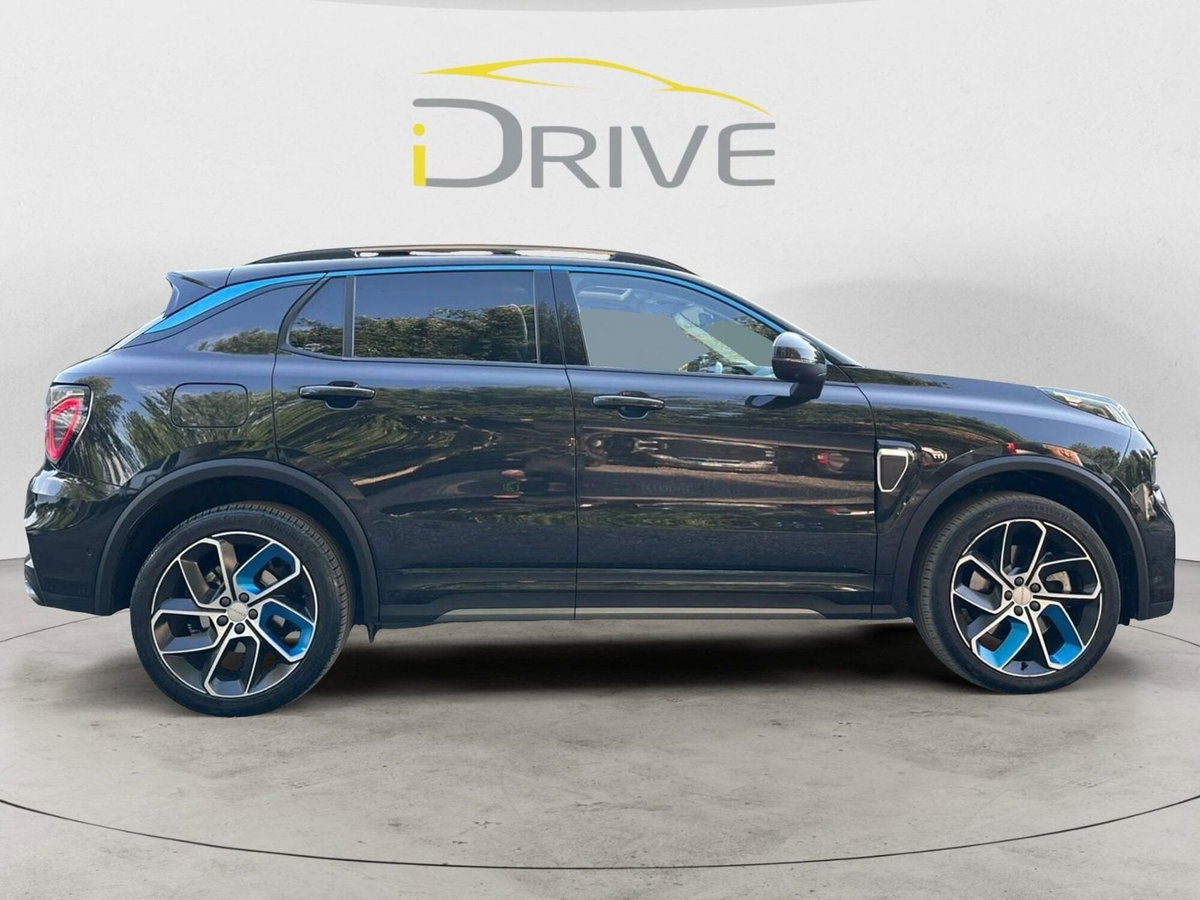 Lynk & Co 01 01 1.5 td phev (6)