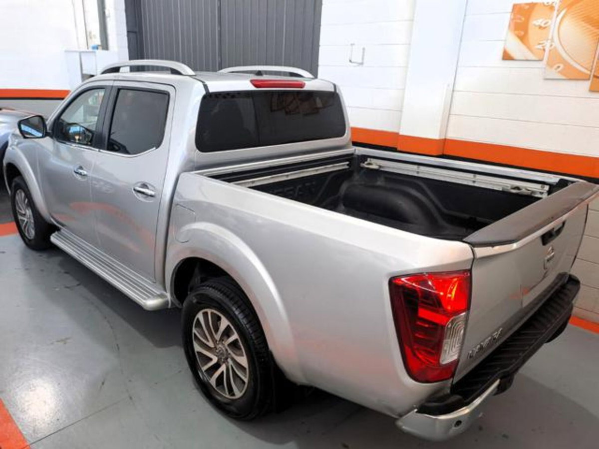 Nissan Navara 2.3 dCi 190 CV 4WD Double Cab N-Connecta (17)