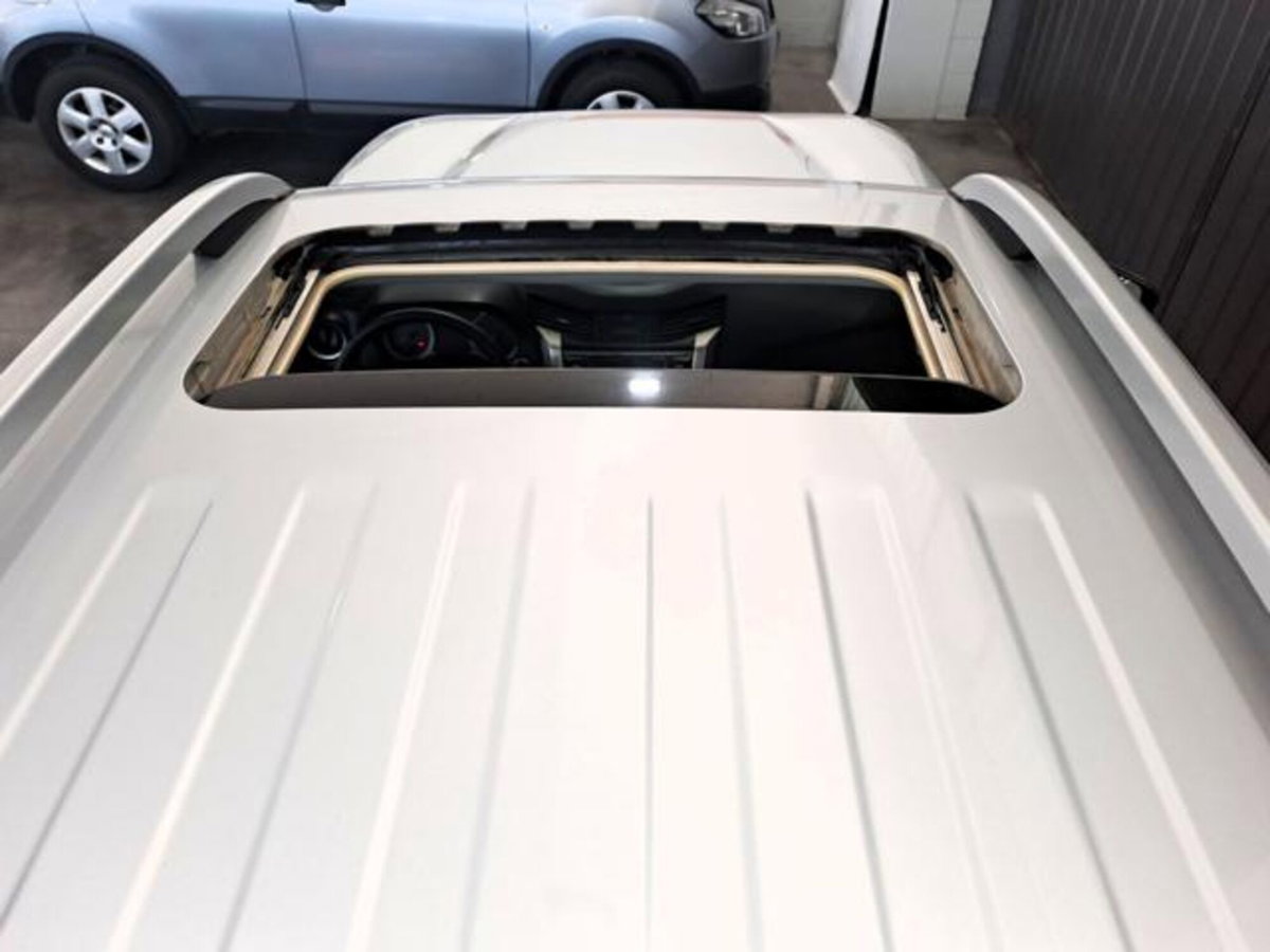 Nissan Navara 2.3 dCi 190 CV 4WD Double Cab N-Connecta (5)