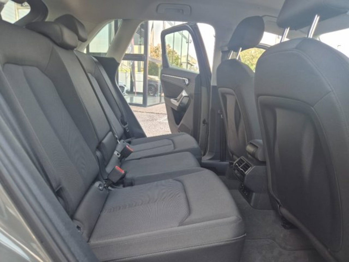 Audi Q3 35 TFSI S tronic S line edition (12)