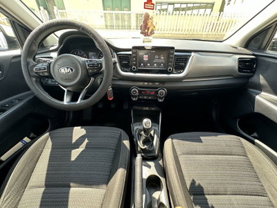 Kia Stonic 1.4 MPI 100 CV Style (12)