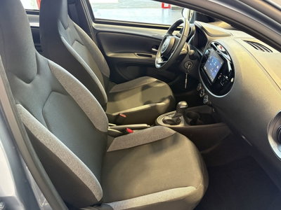 Toyota Aygo X 1.0 Active 72cv (16)