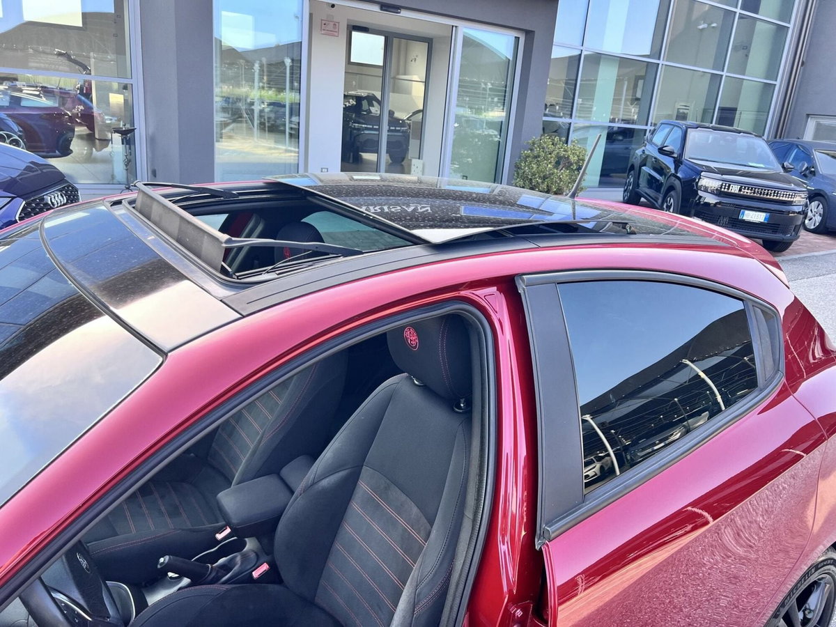 Alfa Romeo Giulietta 1.6 JTDm Ti 120cv (11)