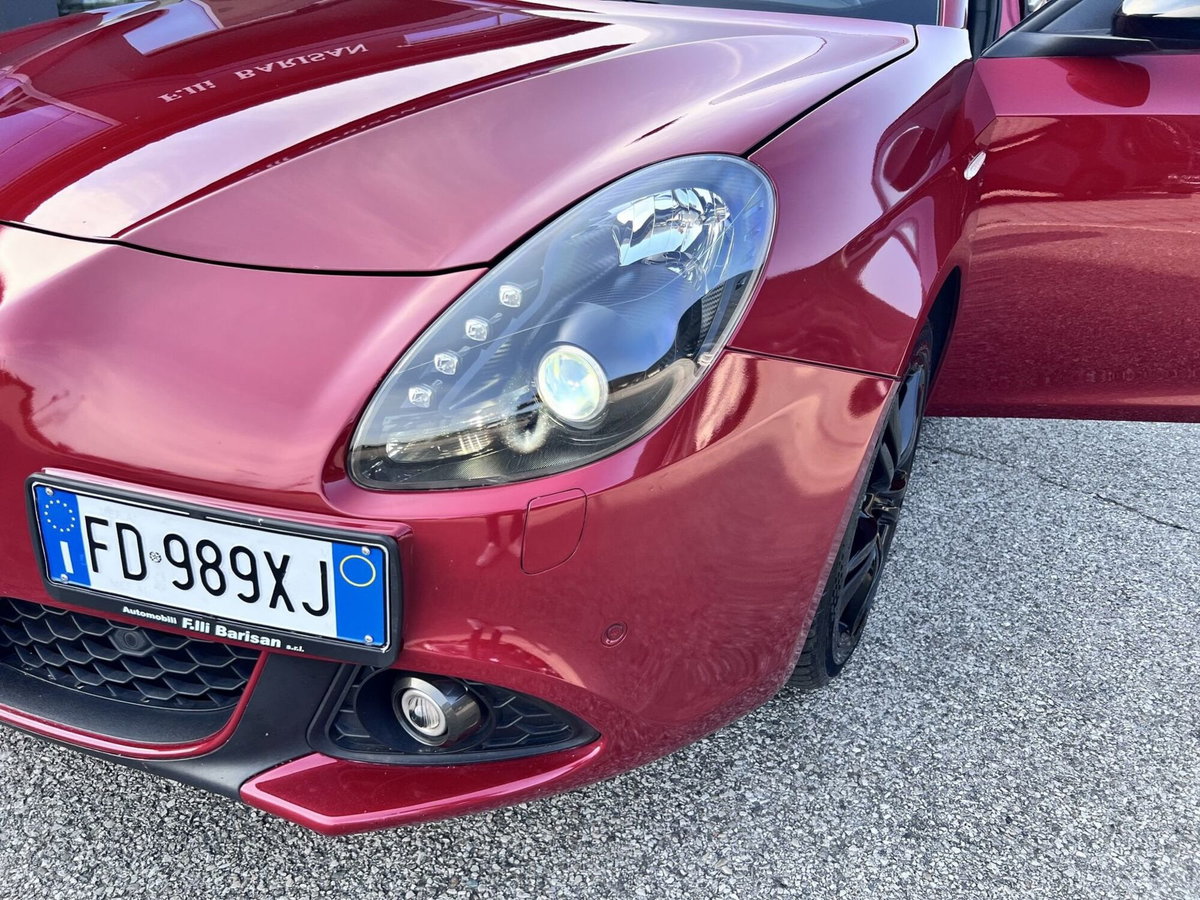 Alfa Romeo Giulietta 1.6 JTDm Ti 120cv (14)