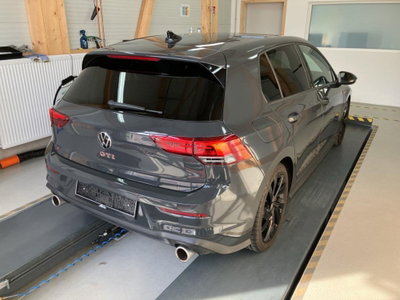 Volkswagen Golf 2.0 TSI GTI DSG (3)