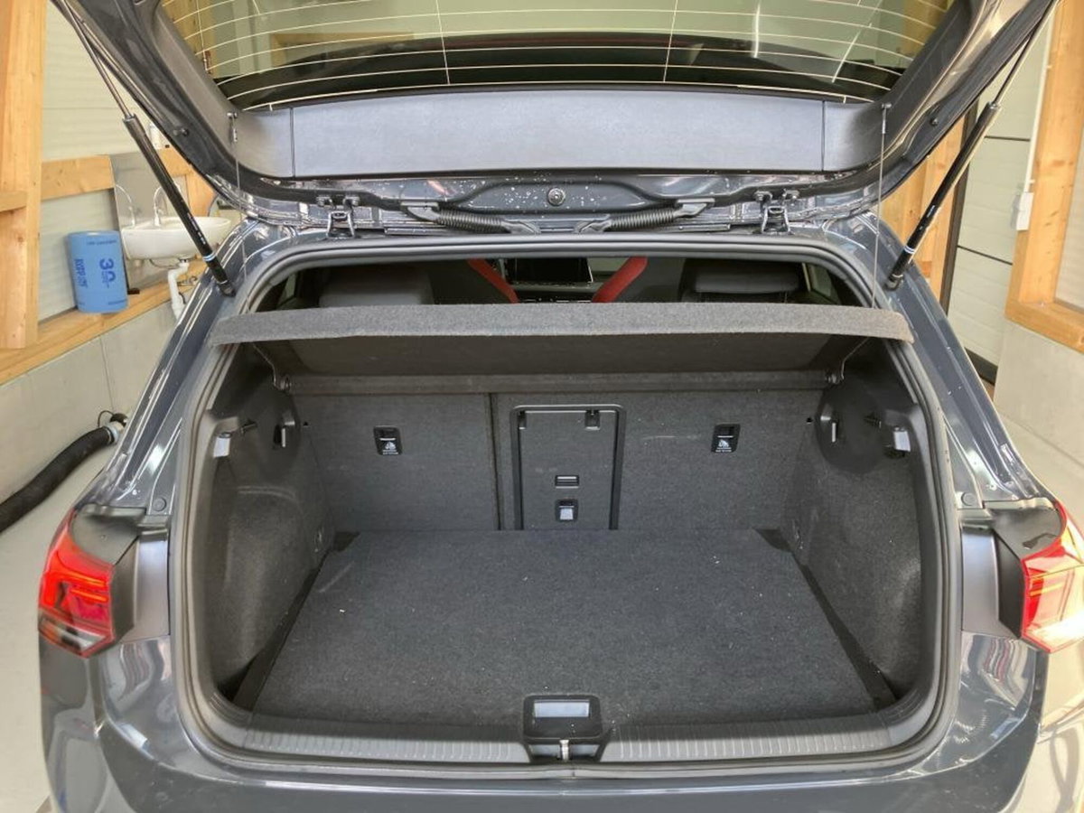 Volkswagen Golf 2.0 TSI GTI DSG (7)