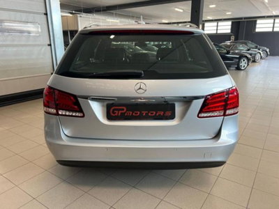 Mercedes-Benz Classe E Station Wagon 220 BlueTEC 4Matic Automatic Executive (4)