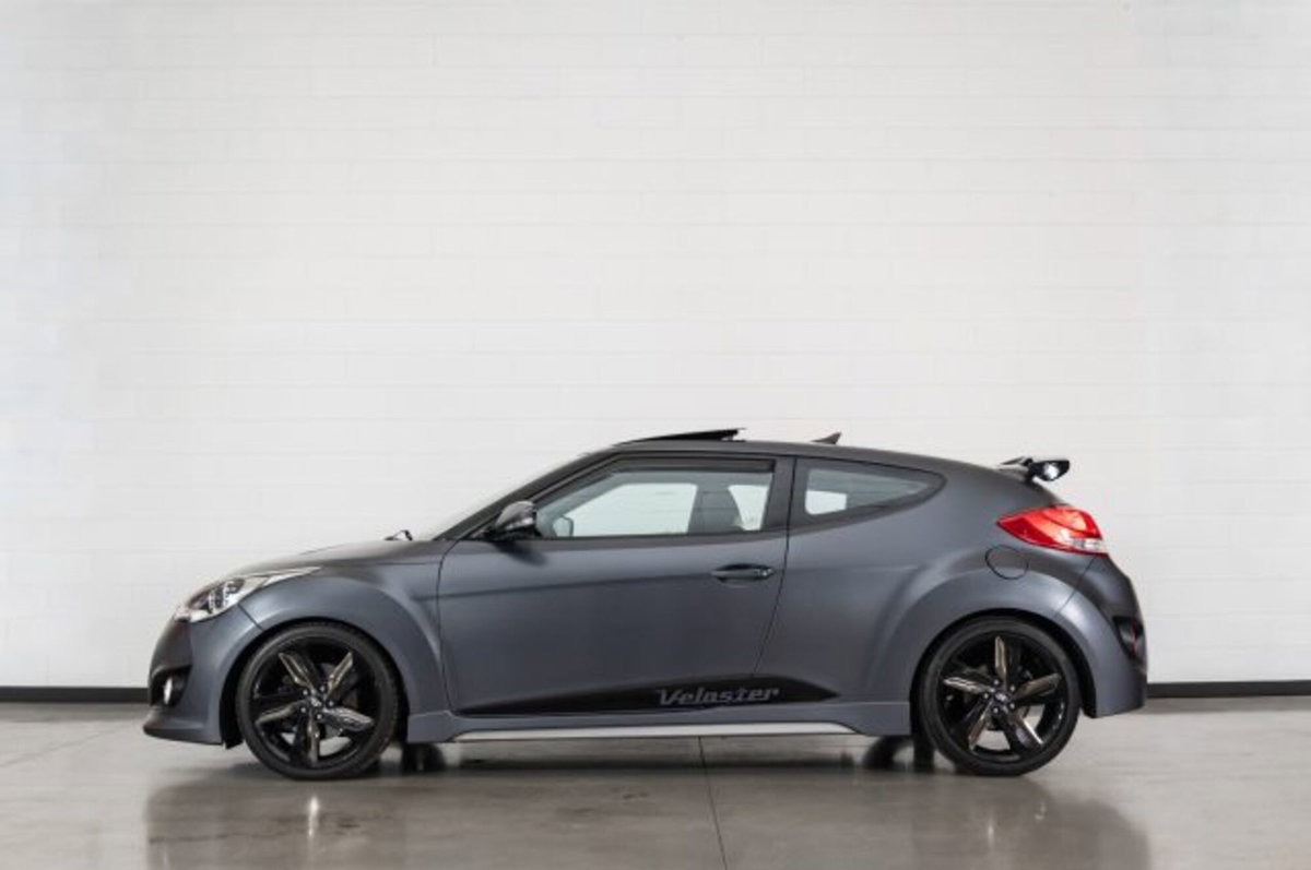 Hyundai Veloster 1.6 T GDI (10)