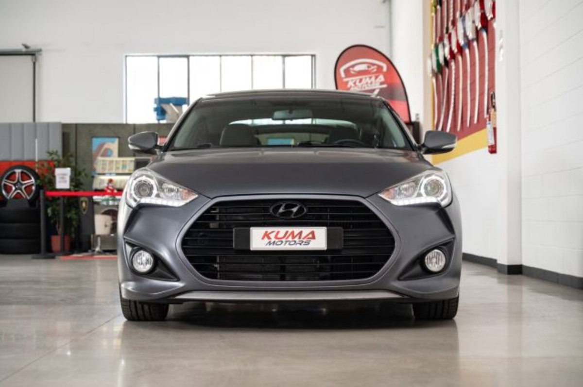 Hyundai Veloster 1.6 T GDI (14)