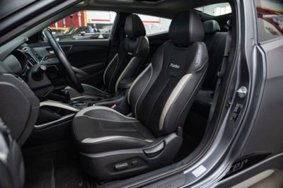 Hyundai Veloster 1.6 T GDI (3)