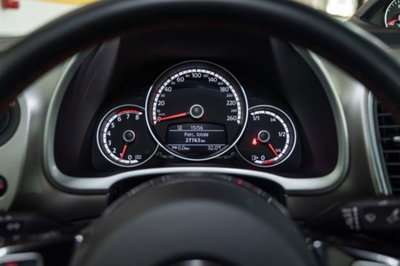 Volkswagen Maggiolino Cabrio 1.2 TSI Design (9)