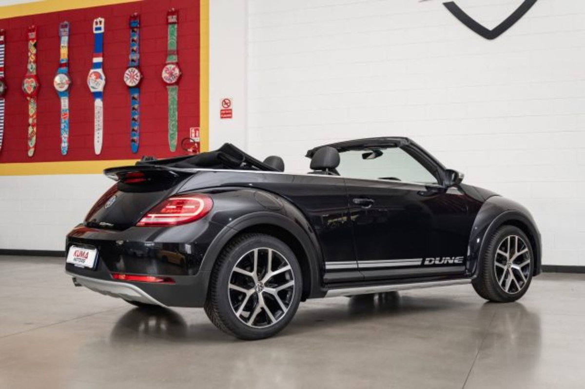 Volkswagen Maggiolino Cabrio 1.2 TSI Design (17)