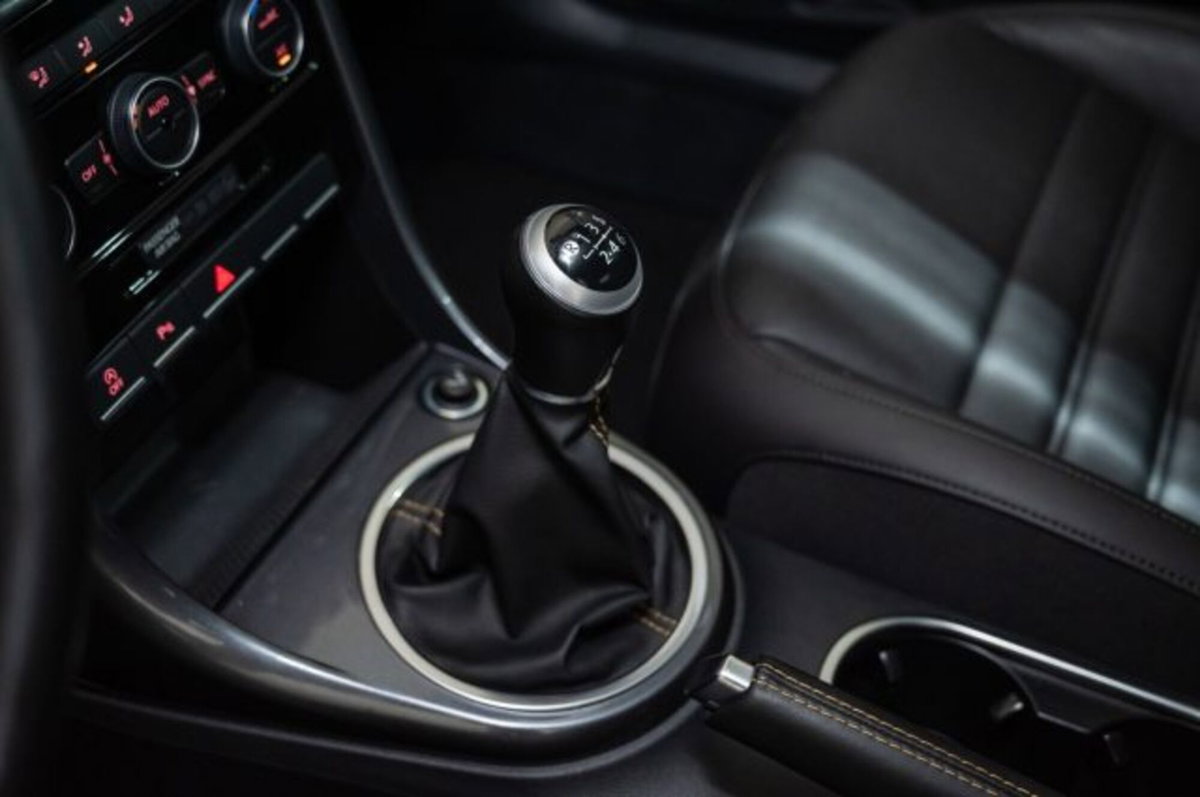 Volkswagen Maggiolino Cabrio 1.2 TSI Design (9)