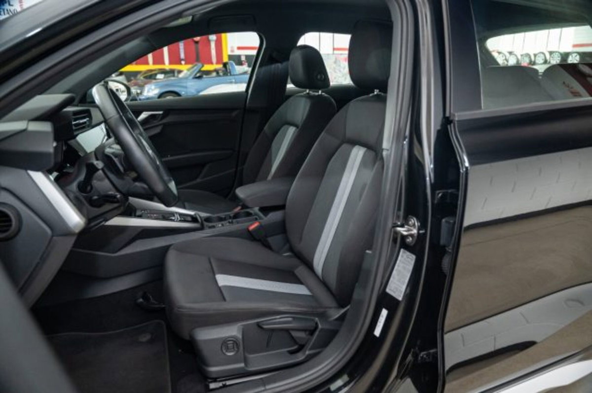 Audi A3 Sportback 35 TDI S tronic S line edition (3)