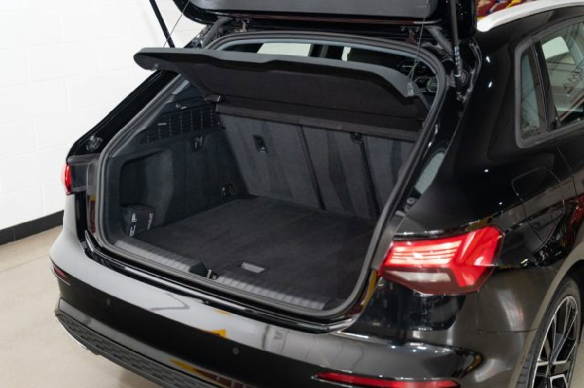 Audi A3 Sportback 35 TDI S tronic S line edition (9)