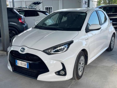 Toyota Yaris 1.5 Hybrid 5 porte Energy (17)