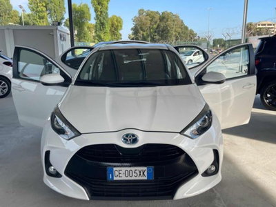 Toyota Yaris 1.5 Hybrid 5 porte Energy (2)