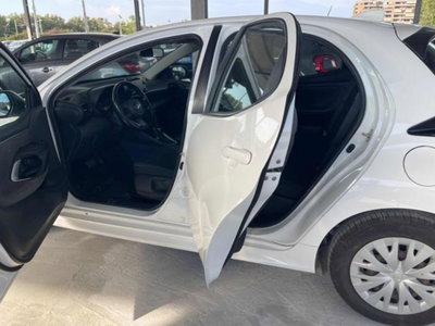Toyota Yaris 1.5 Hybrid 5 porte Energy (3)