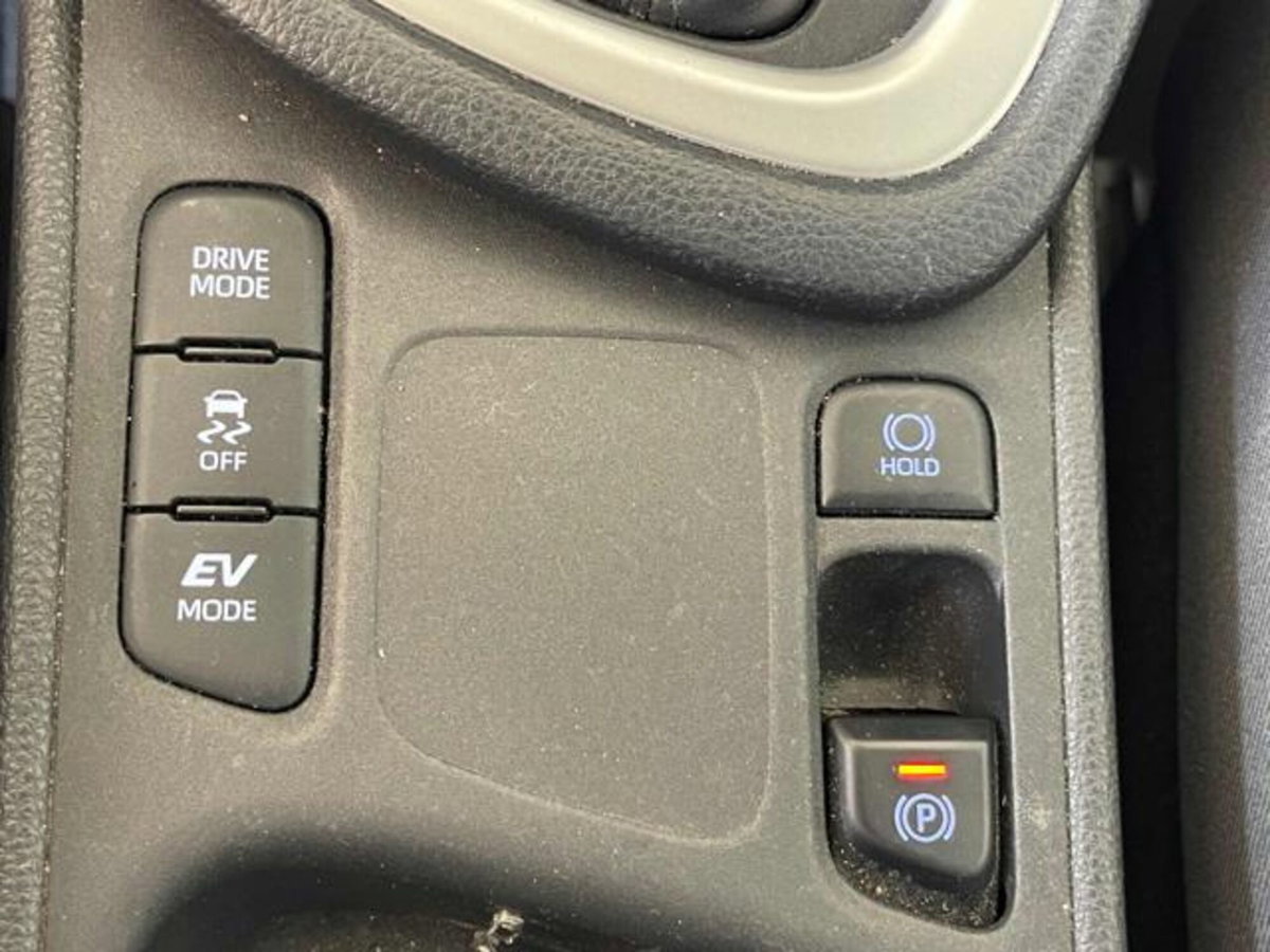 Toyota Yaris 1.5 Hybrid 5 porte Energy (5)