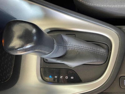 Toyota Yaris 1.5 Hybrid 5 porte Energy (7)