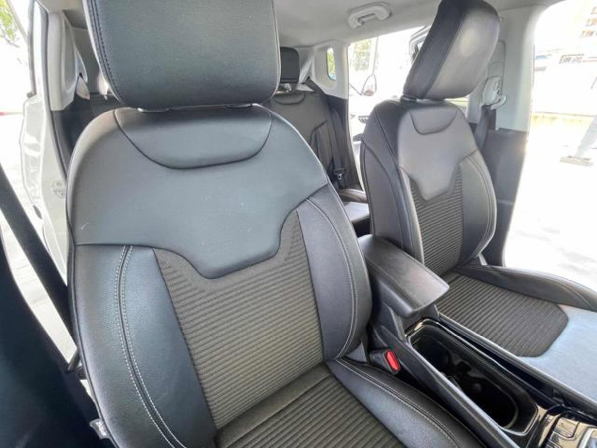 Abarth 595 595 1.4 Turbo T-Jet 145 CV (9)