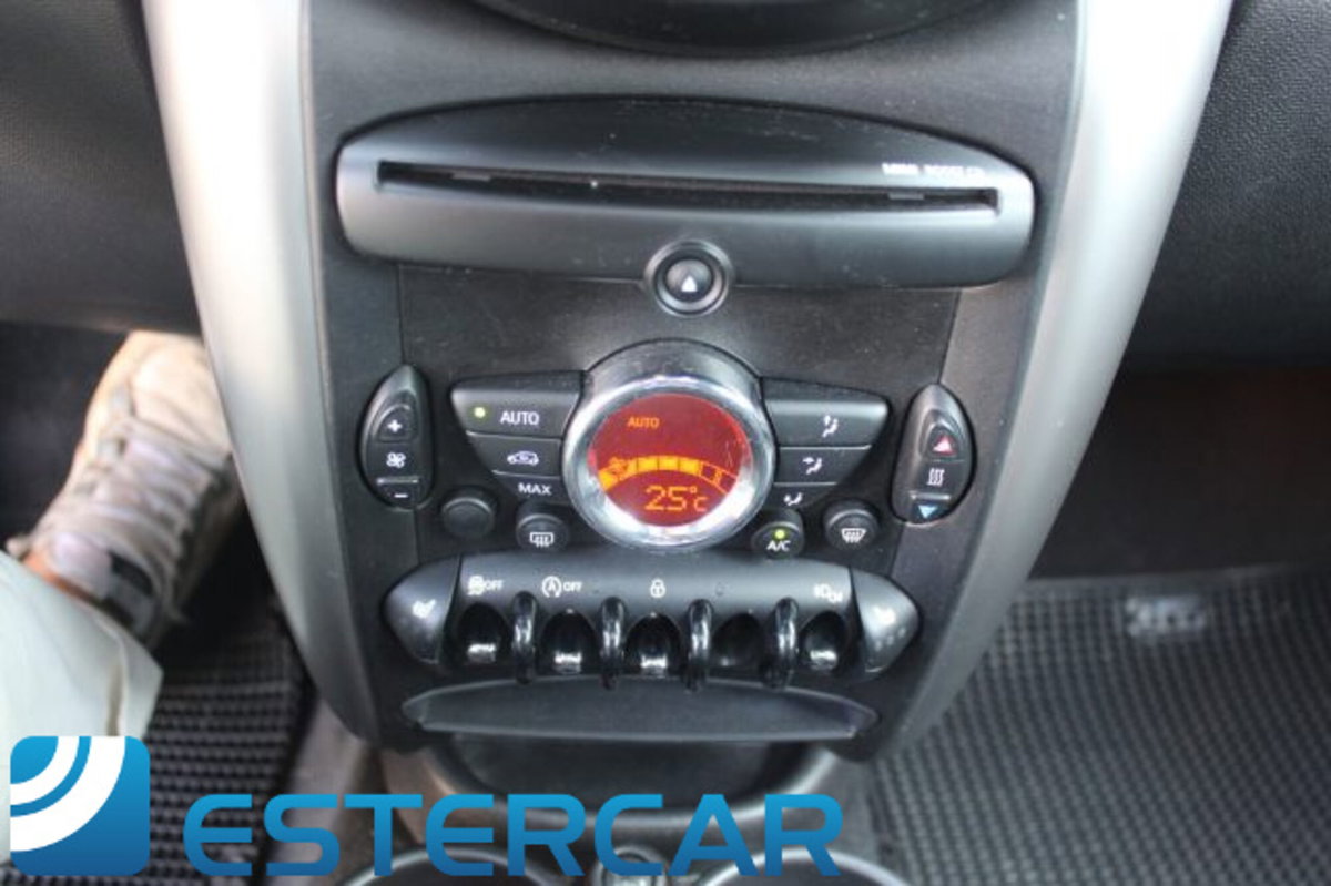 MINI Mini Countryman 1.6 One D Countryman (6)
