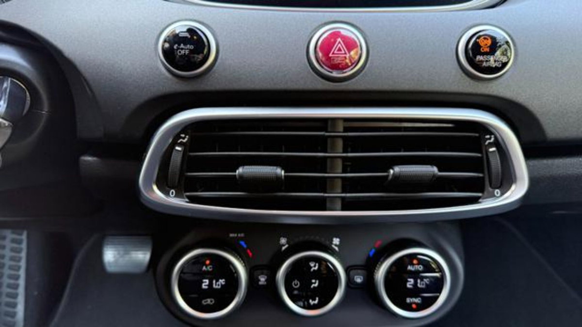 Fiat 500X 1.5 t4 hybrid 130cv dct (11)