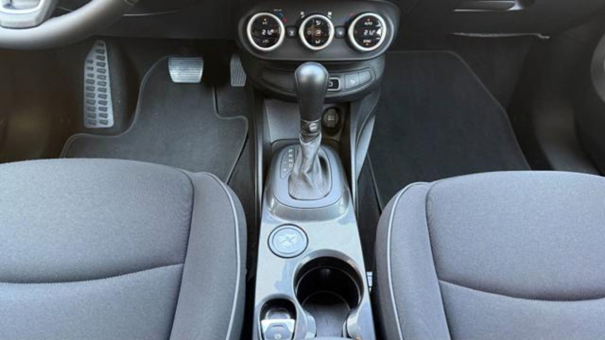 Fiat 500X 1.5 t4 hybrid 130cv dct (12)