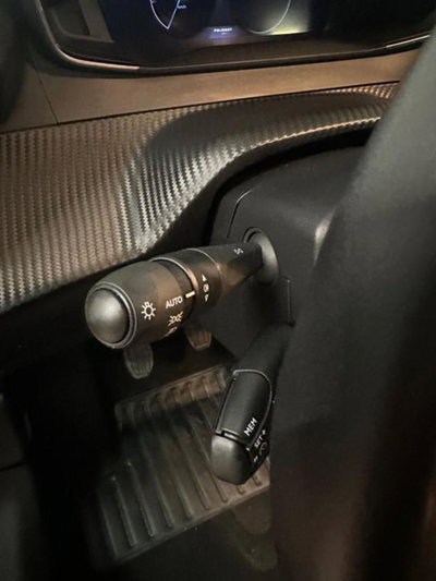 Peugeot 208 1.2 puretech Active s&s 100cv (16)
