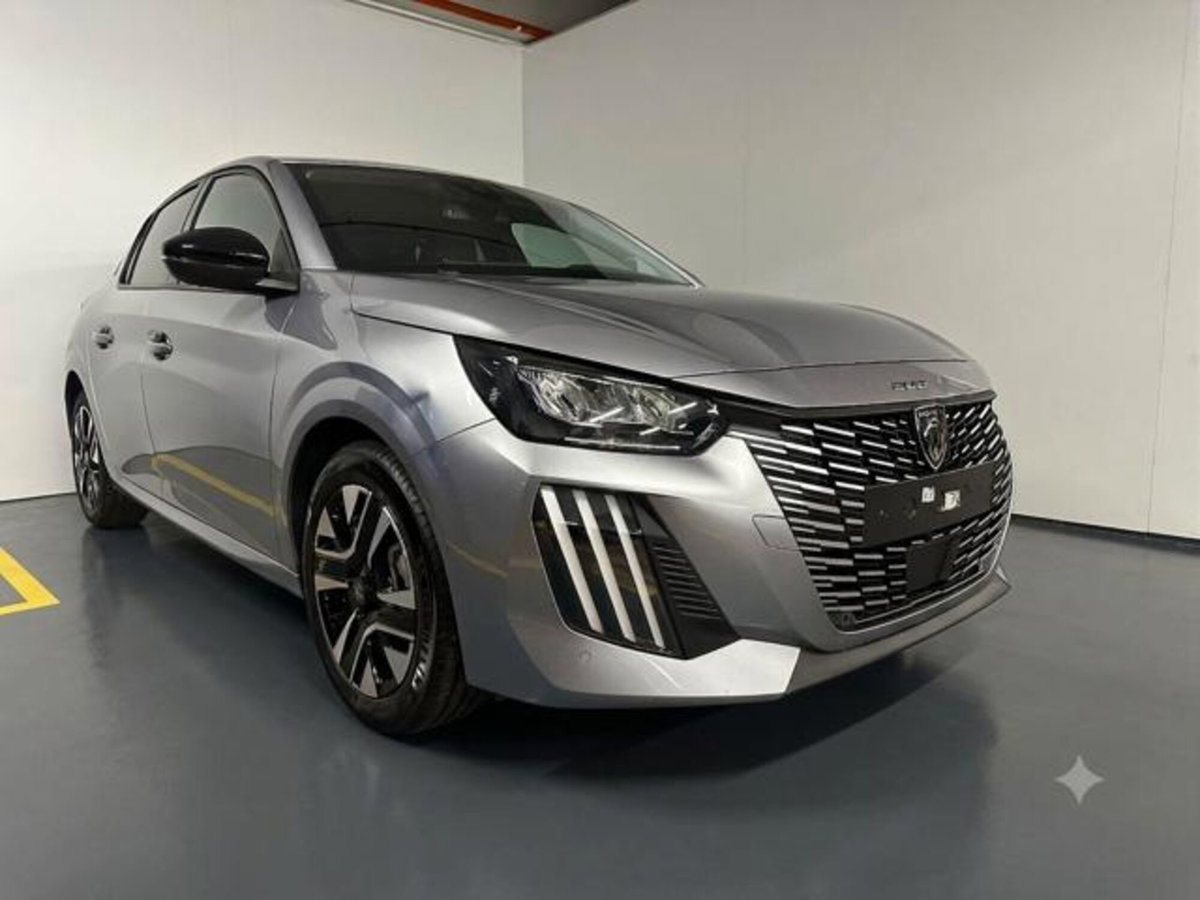 Peugeot 208 1.2 turbo Allure 100cv (3)