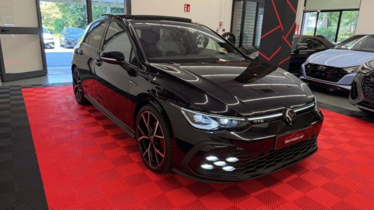 Volkswagen Golf 2.0 TDI GTD DSG (3)