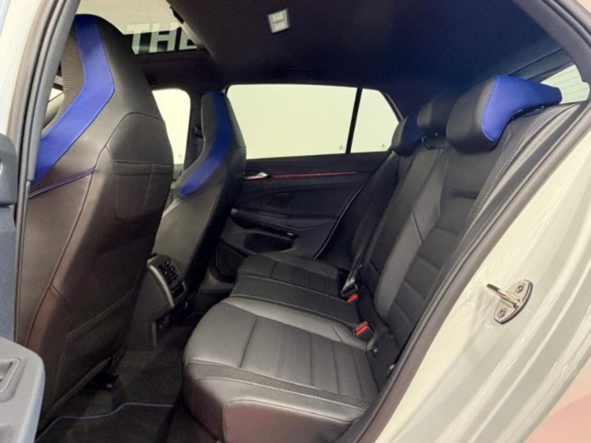 Volkswagen Golf 2.0 tsi R 4motion 333cv dsg (16)