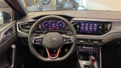 Volkswagen Polo 2.0 tsi GTI dsg (9)