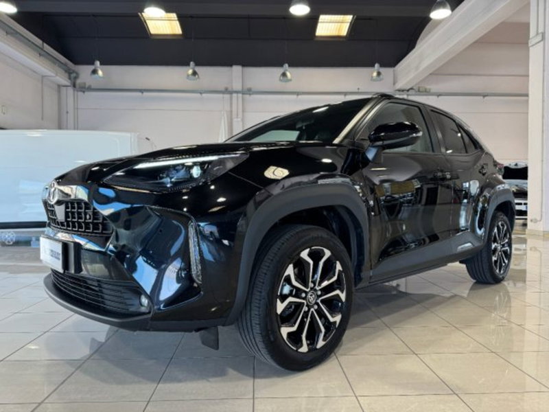 Toyota Yaris Cross 1.5h GR Sport Black Sky fwd 116cv e-cvt