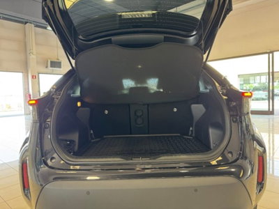 Toyota Yaris Cross 1.5h GR Sport Black Sky fwd 116cv e-cvt (20)