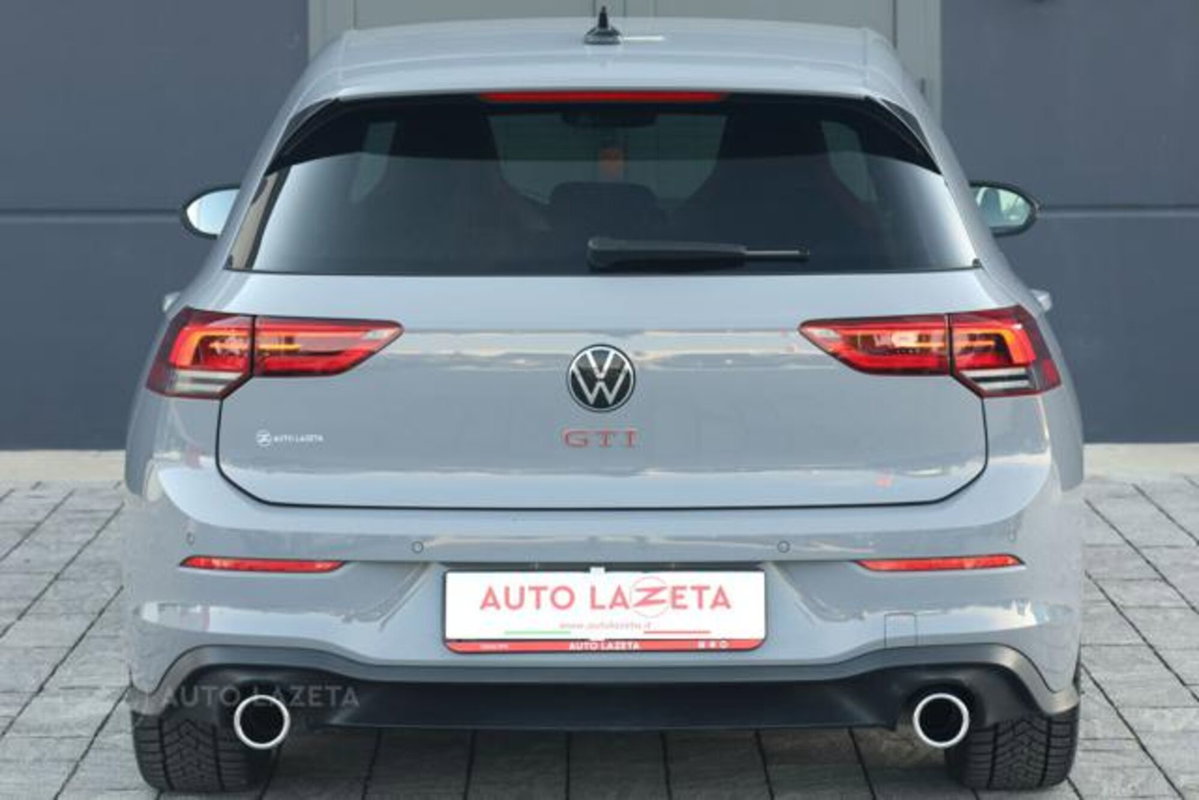 Volkswagen Golf 2.0 tsi GTI MT Ultimate 245cv (17)