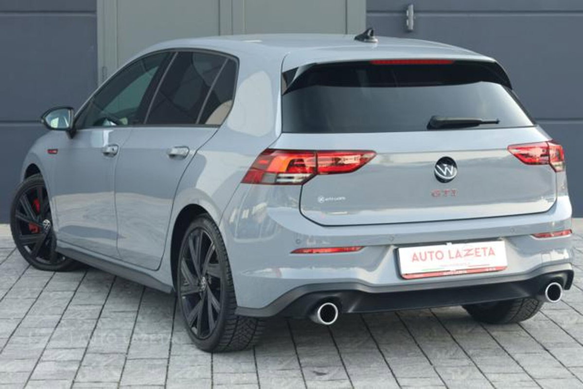 Volkswagen Golf 2.0 tsi GTI MT Ultimate 245cv (3)